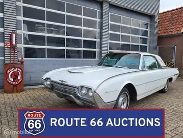 Ford Thunderbird 1962 photo 3