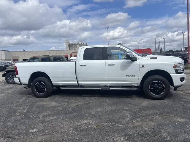 Ram 3500 Laramie 2024 photo 4