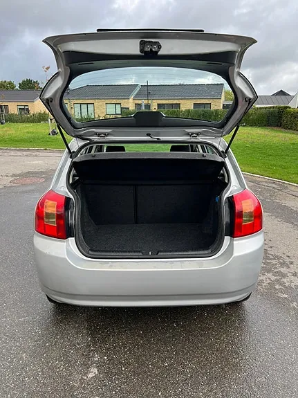 Toyota Corolla 2003 photo 4