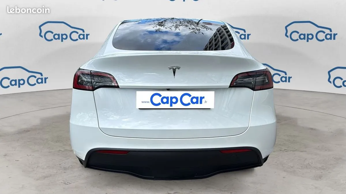 Tesla Model Y 2022 photo 3
