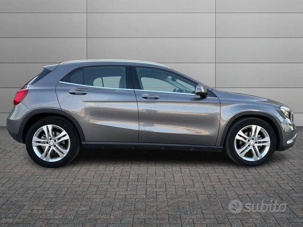 Mercedes-Benz Gla 2017 photo 3