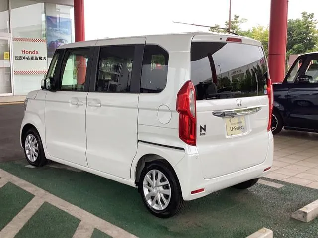 Honda N-Box 2021 photo 2