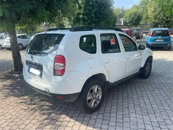 Dacia Duster 2014 photo 3