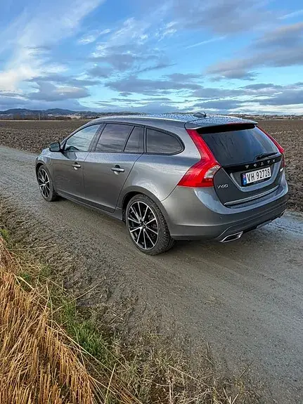 Volvo V60 2018 photo 4