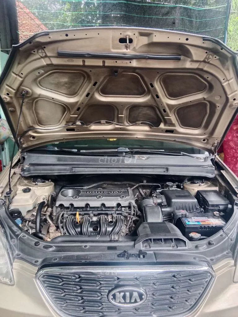 Kia Carens 2013 photo 5