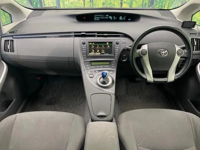Toyota Prius 2010 photo 2