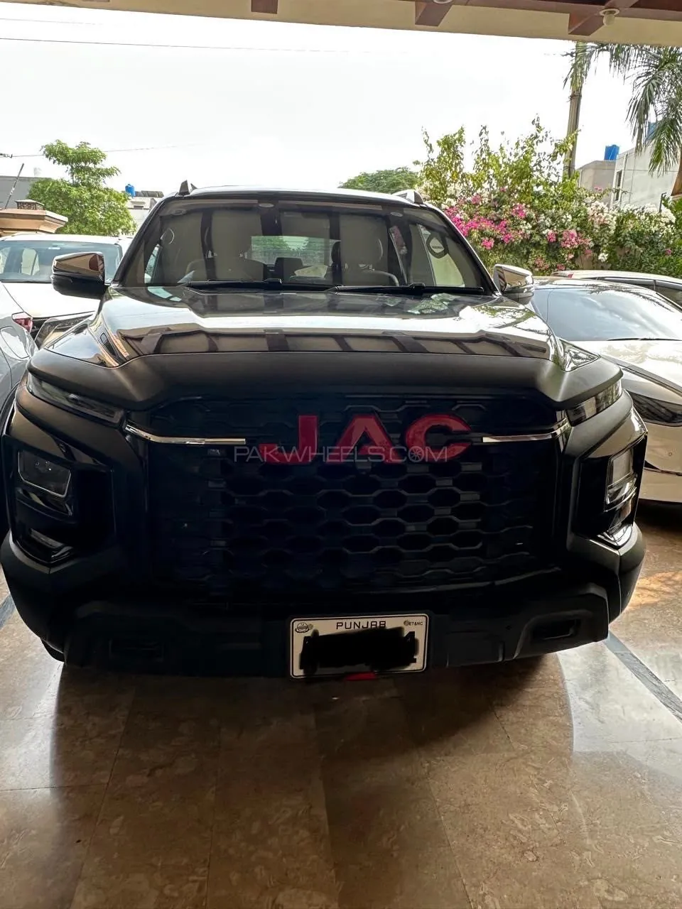 JAC T9