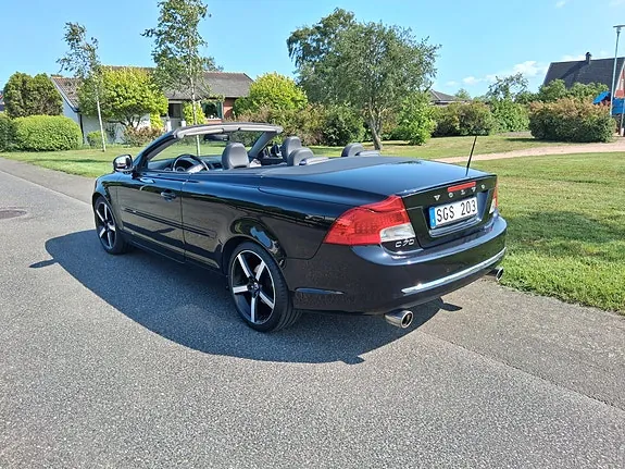 Volvo C70 2013 photo 2