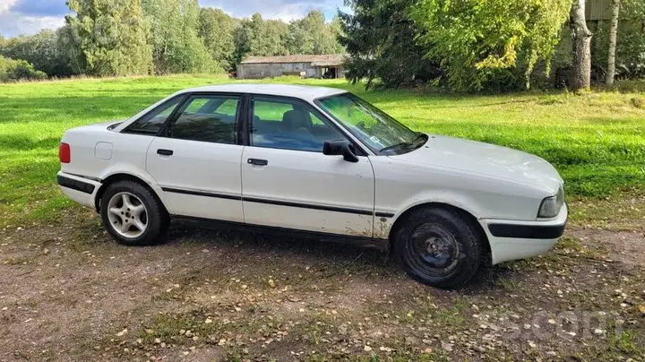 Audi 80
