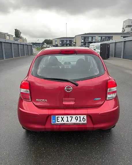 Nissan Micra 2011 photo 4