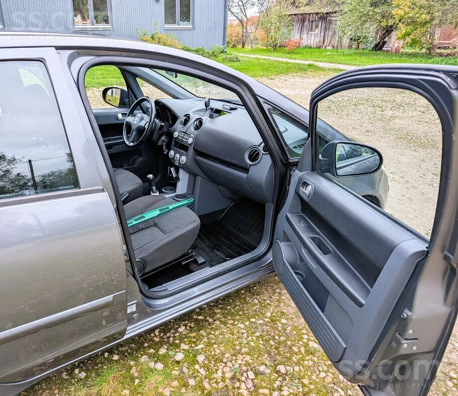 Mitsubishi Colt 2008 photo 4