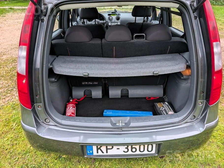Mitsubishi Colt 2008 photo 5