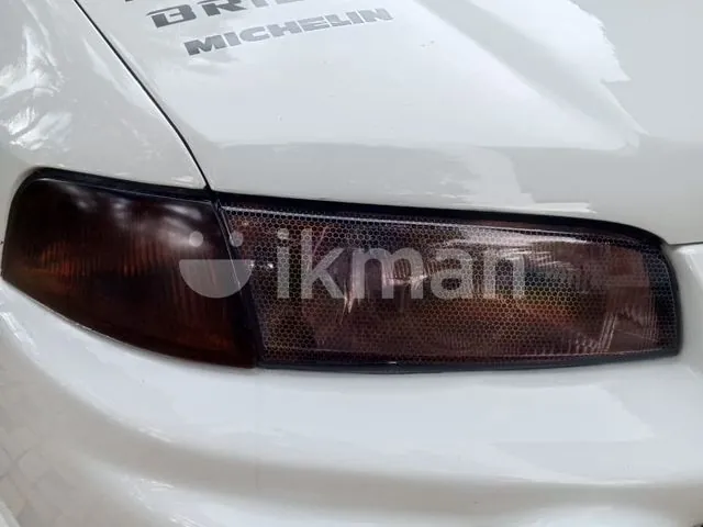 Mitsubishi Lancer 1997 photo 2