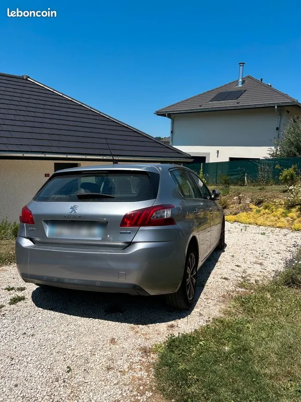 Peugeot 308 2016 photo 2