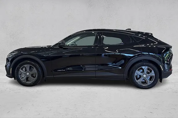 Ford Mustang Mach-E 2022 photo 2