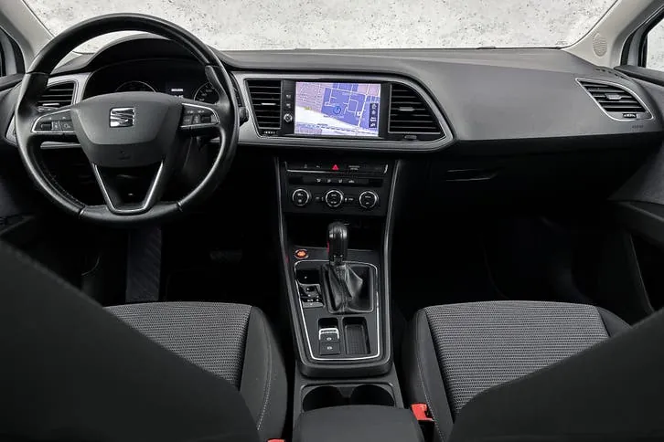 Seat Leon 2019 photo 2