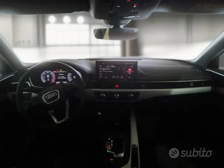 Audi A4 Avant 2023 photo 3