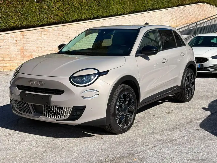 Fiat 600 Hybrid