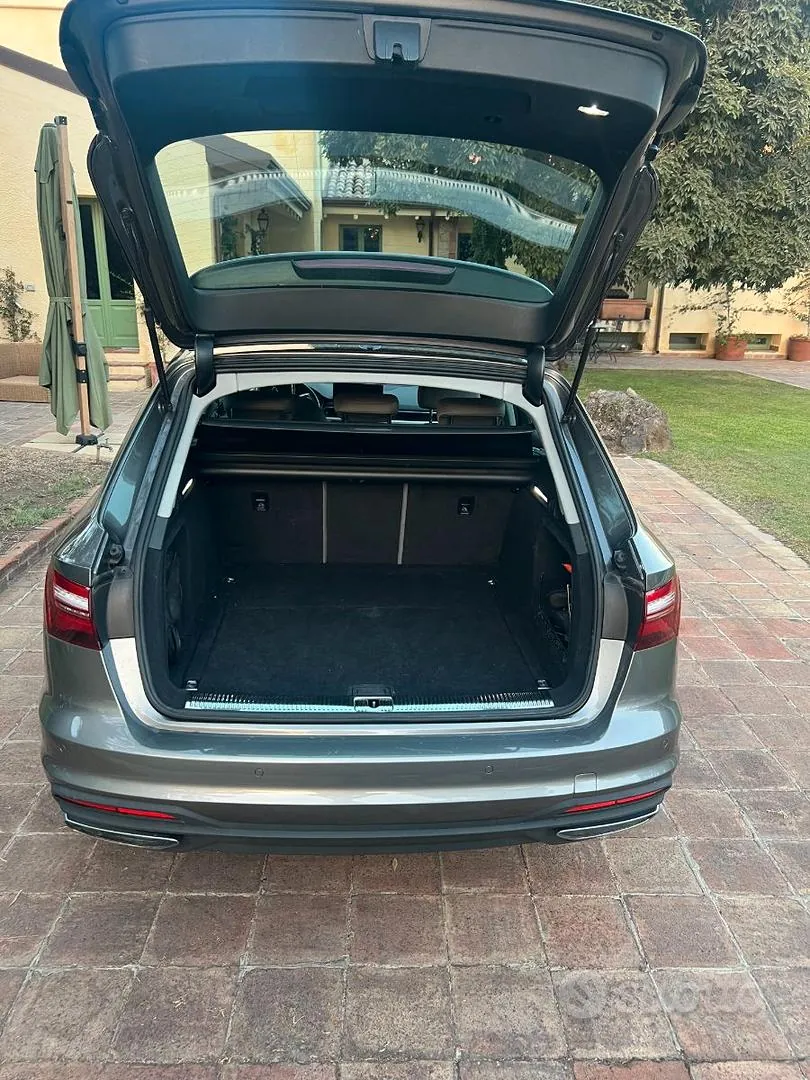 Audi A4 2021 photo 4