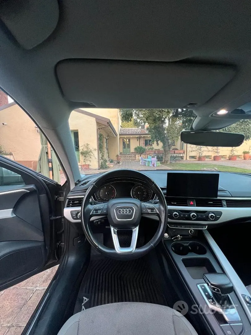 Audi A4 2021 photo 5