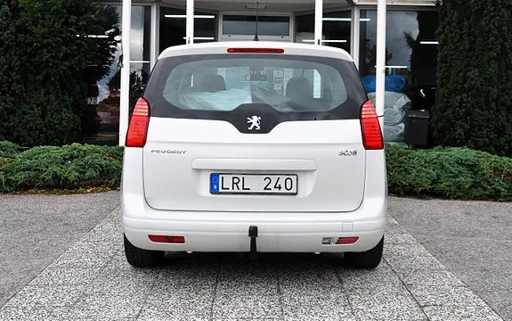Peugeot 5008 2011 photo 5