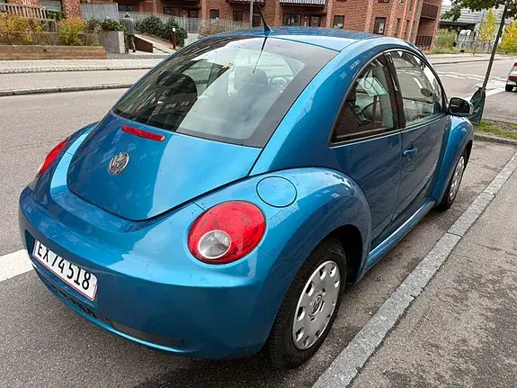 Volkswagen New Beetle 2006 photo 5