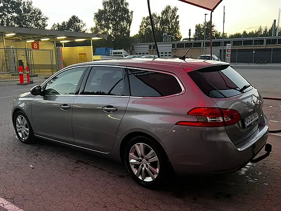 Peugeot 308 2014 photo 4