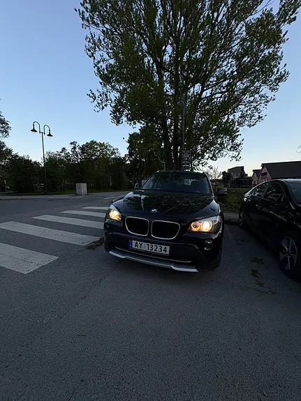 BMW X1 2010 photo 2