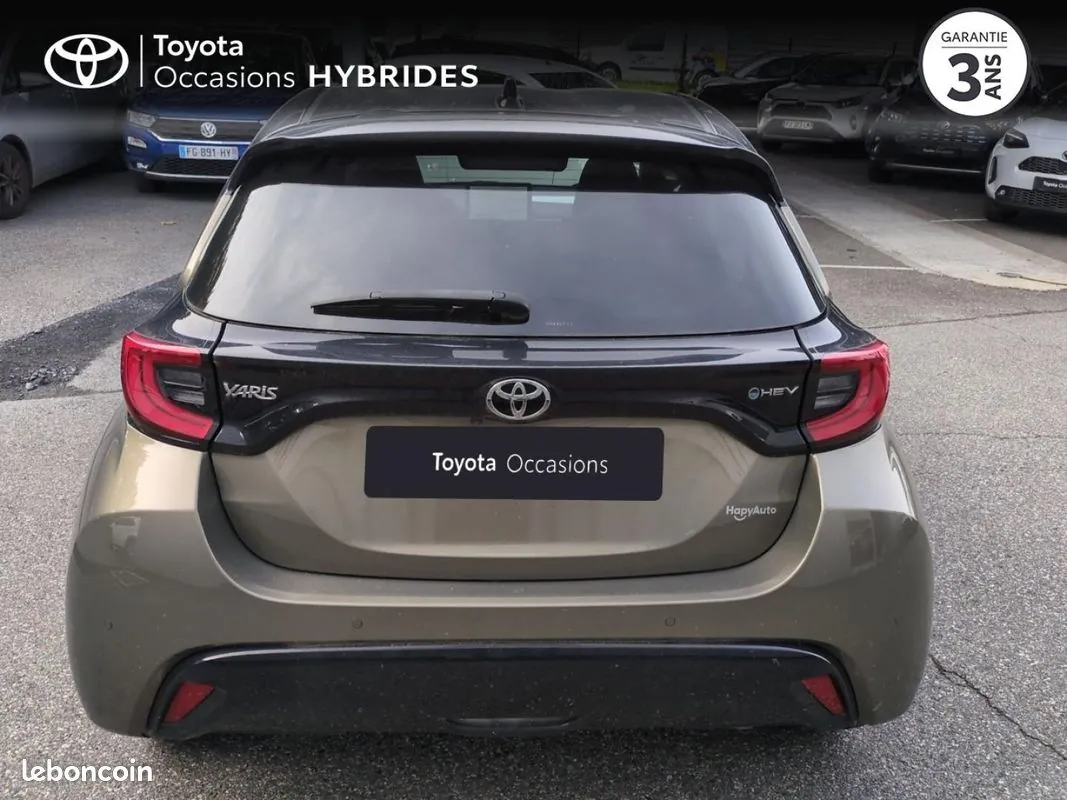 Toyota Yaris 2024 photo 4