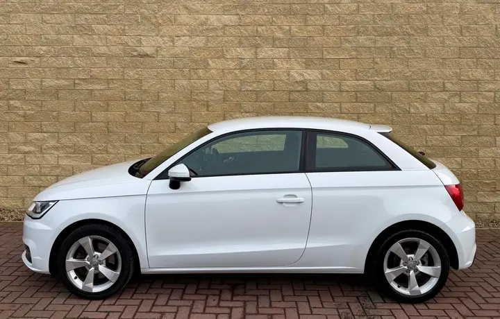 Audi A1 2017 photo 3