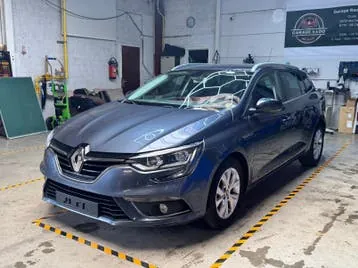 Renault Megane 2019 photo 3