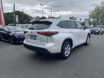 Toyota Highlander 2025 photo 3