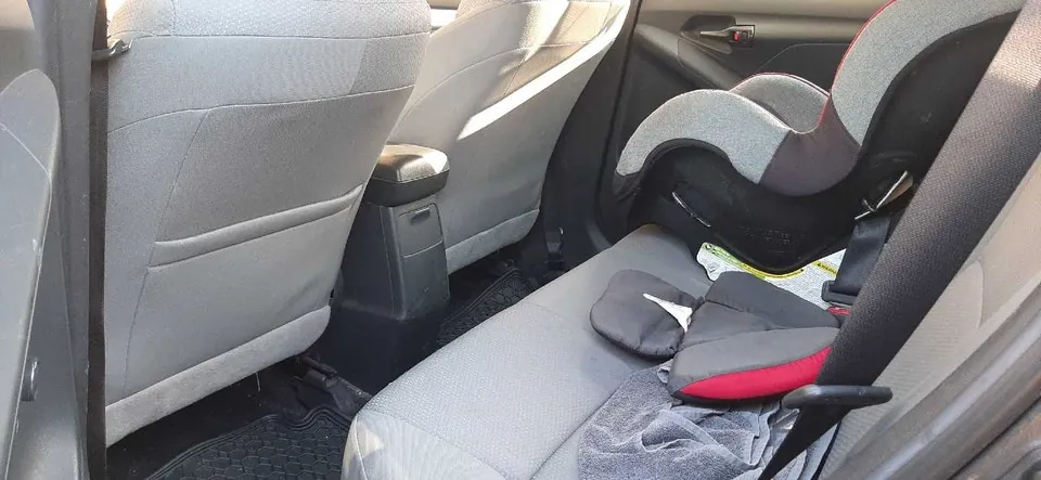 Toyota Matrix 2010 photo 2