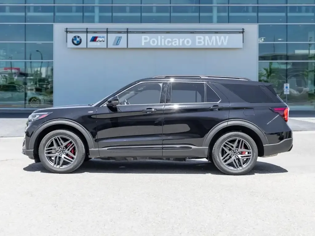 Ford Explorer 2025 photo 3