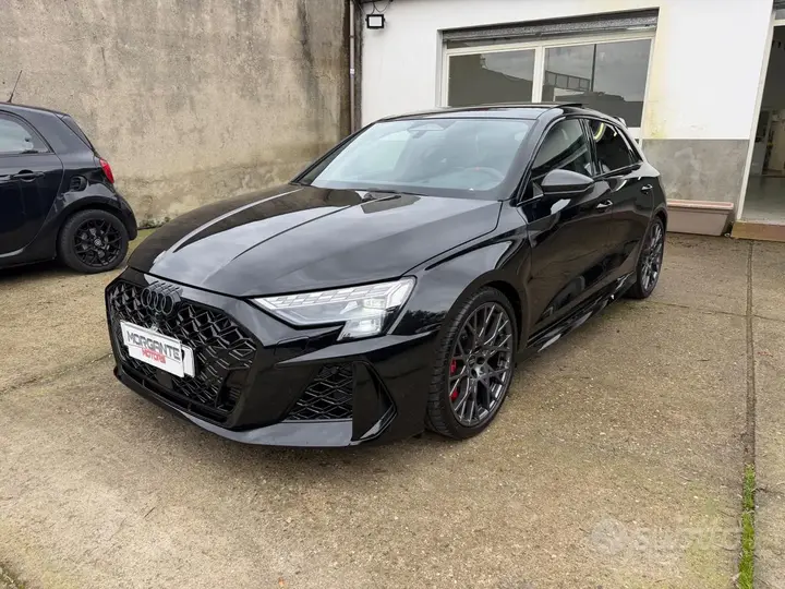 Audi Rs3 2025 photo 2
