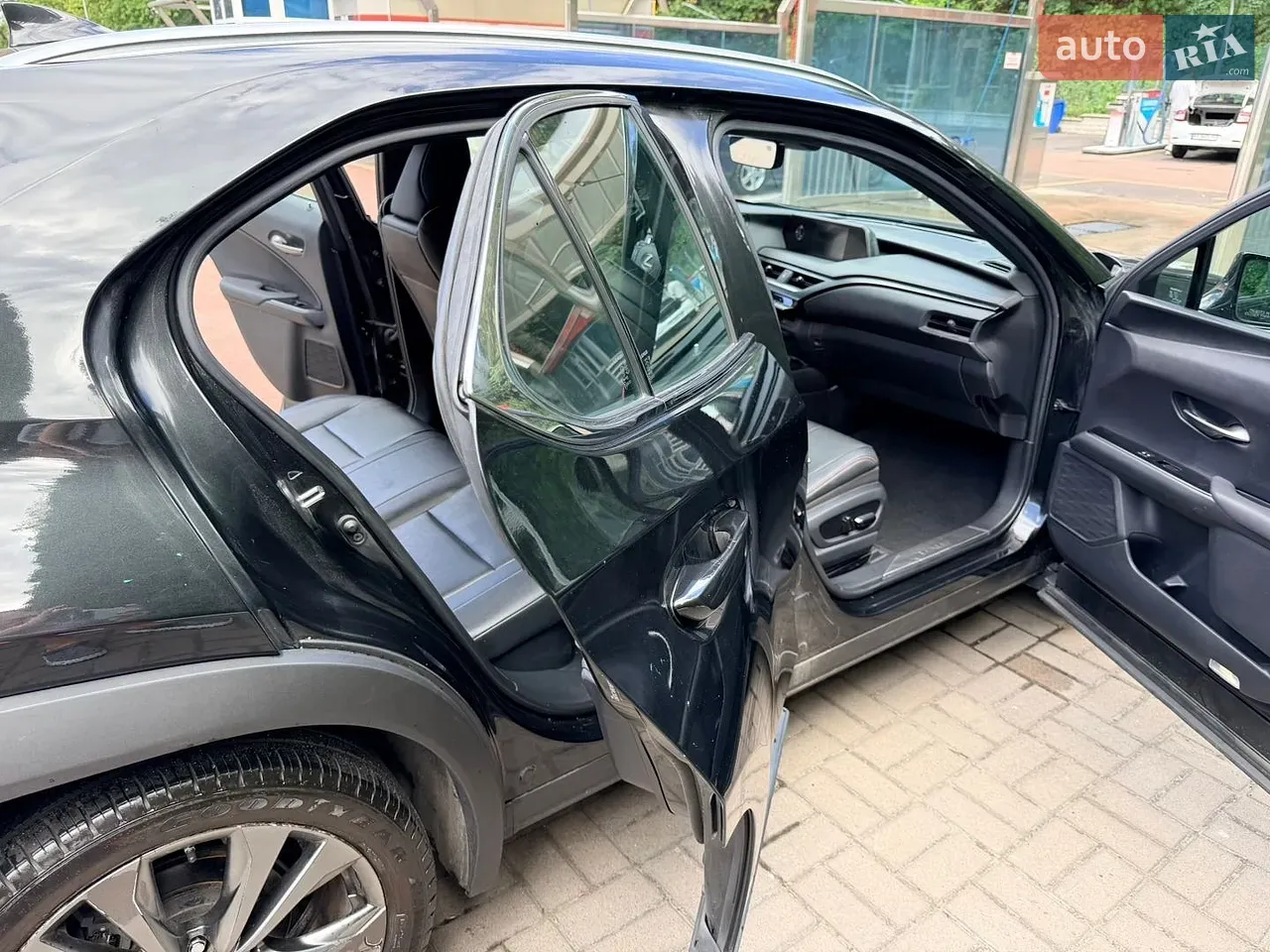 Lexus Ux 2019 photo 4