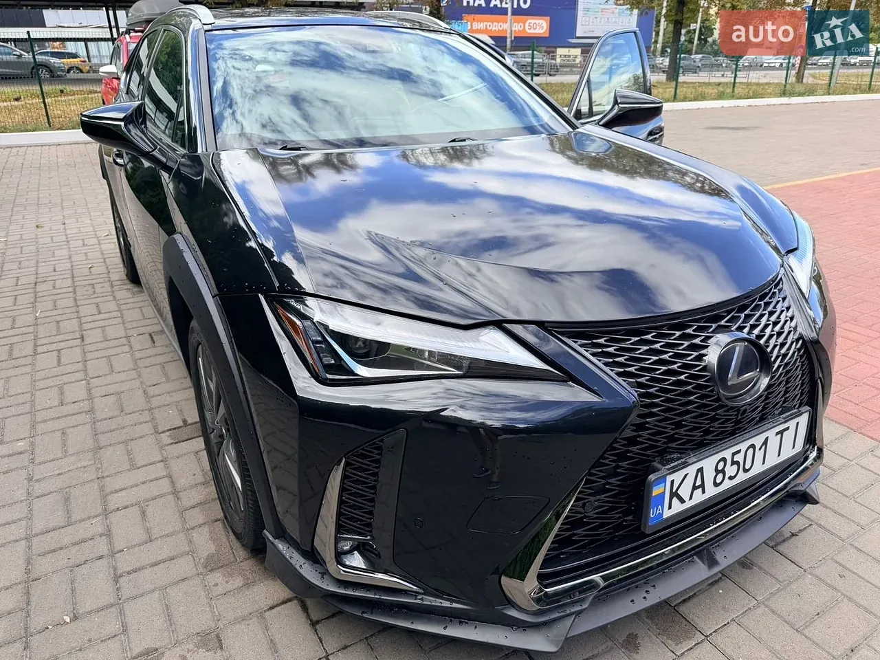 Lexus Ux 2019 photo 5