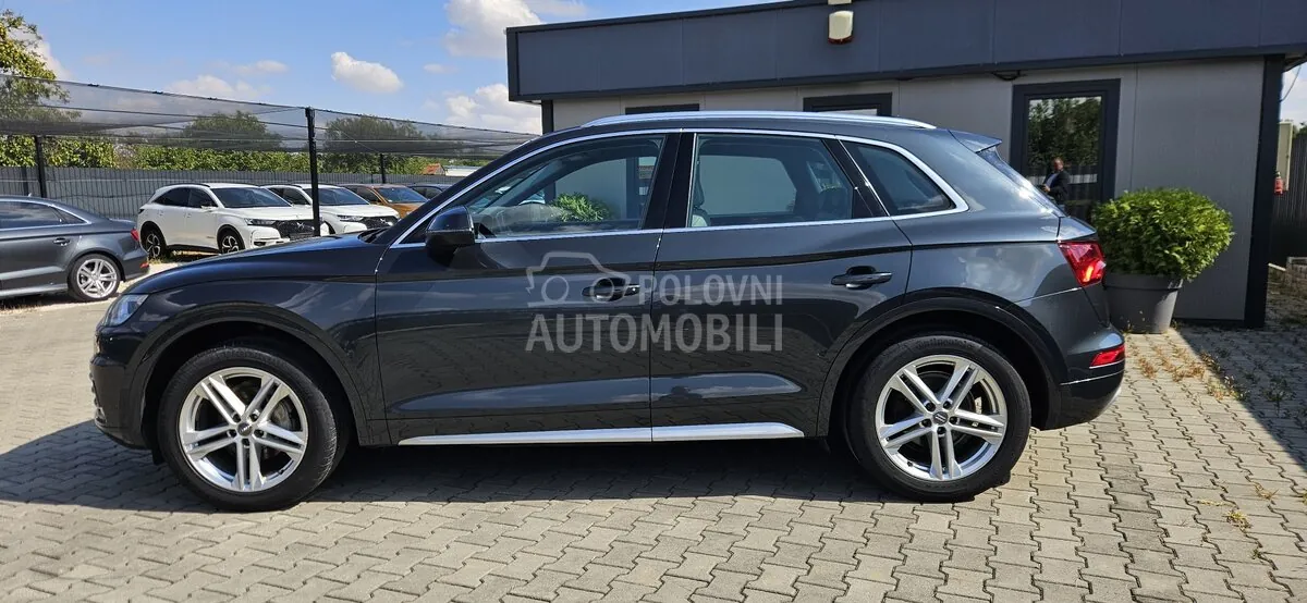 Audi Q5 2017 photo 2