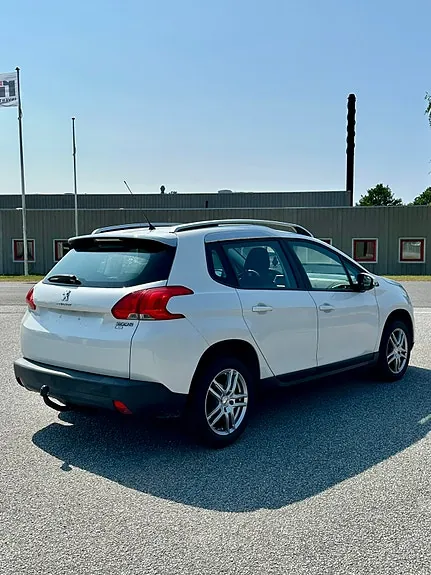 Peugeot 2008 2014 photo 3