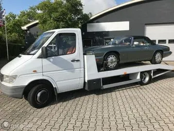 Mercedes-Benz Sprinter 412 D