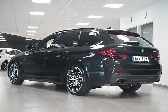 BMW 530E 2024 photo 4