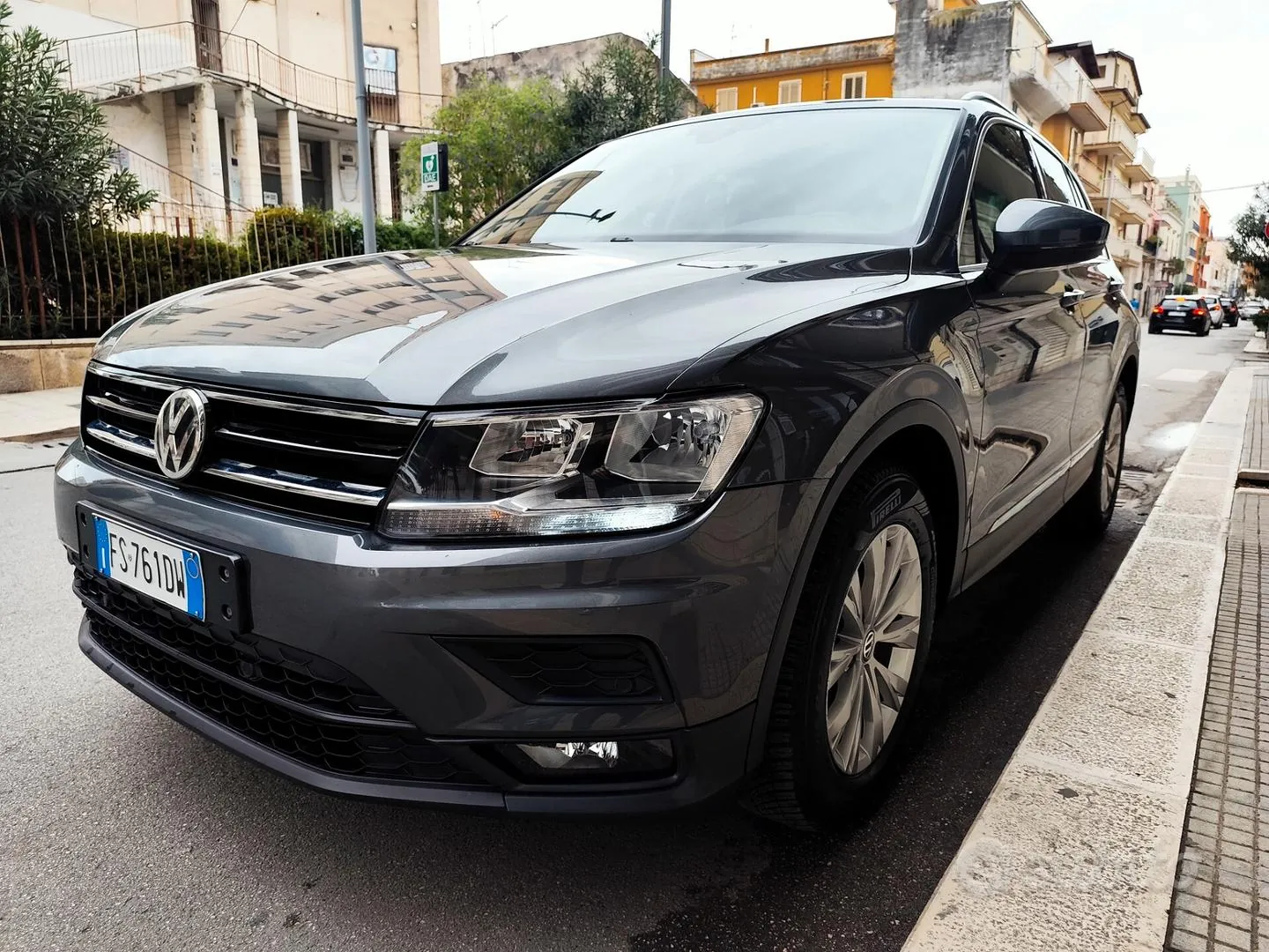 Volkswagen Tiguan 2018 photo 3