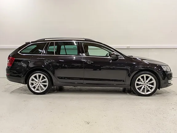 Skoda Octavia 2017 photo 5