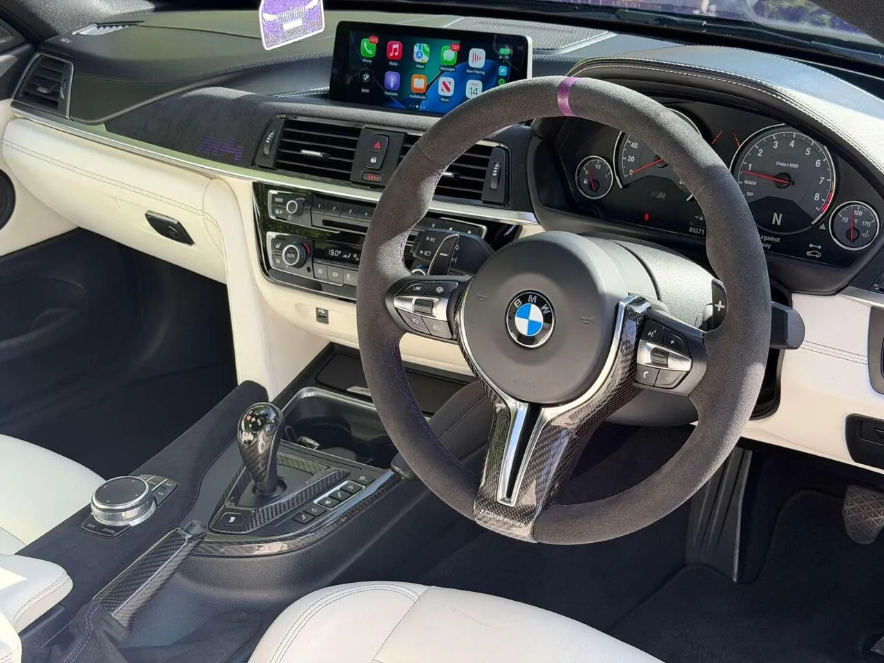 BMW M4 2017 photo 2