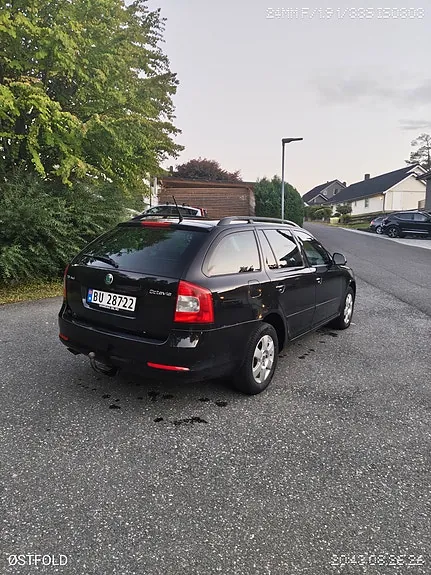 Skoda Octavia 2011 photo 4
