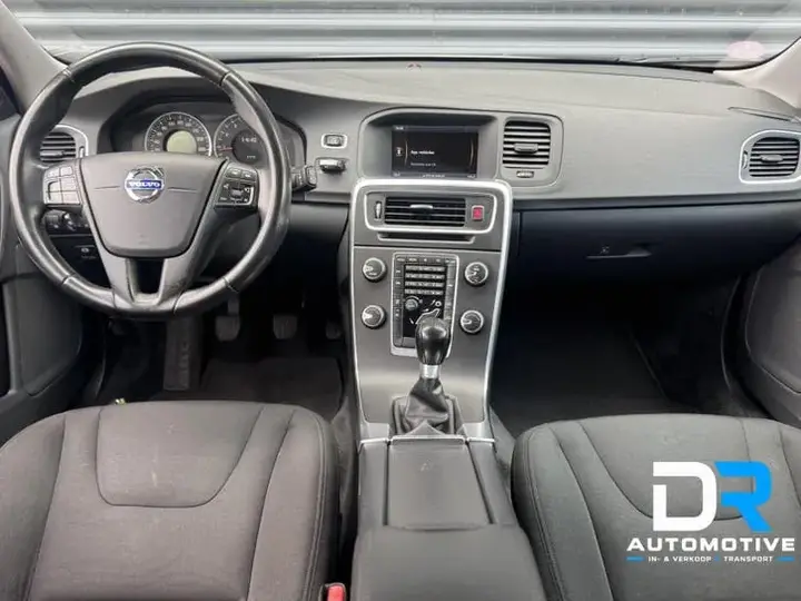 Volvo V60 2011 photo 3