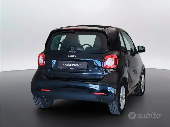 Smart Fortwo 2023 photo 5