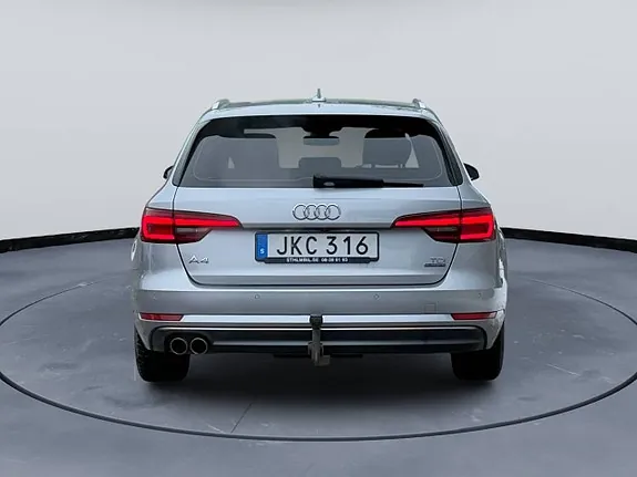 Audi A4 2018 photo 4