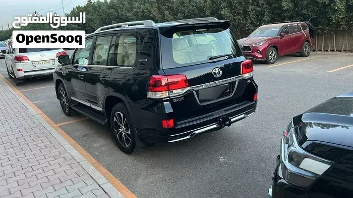 Toyota Land Cruiser 2017 photo 3