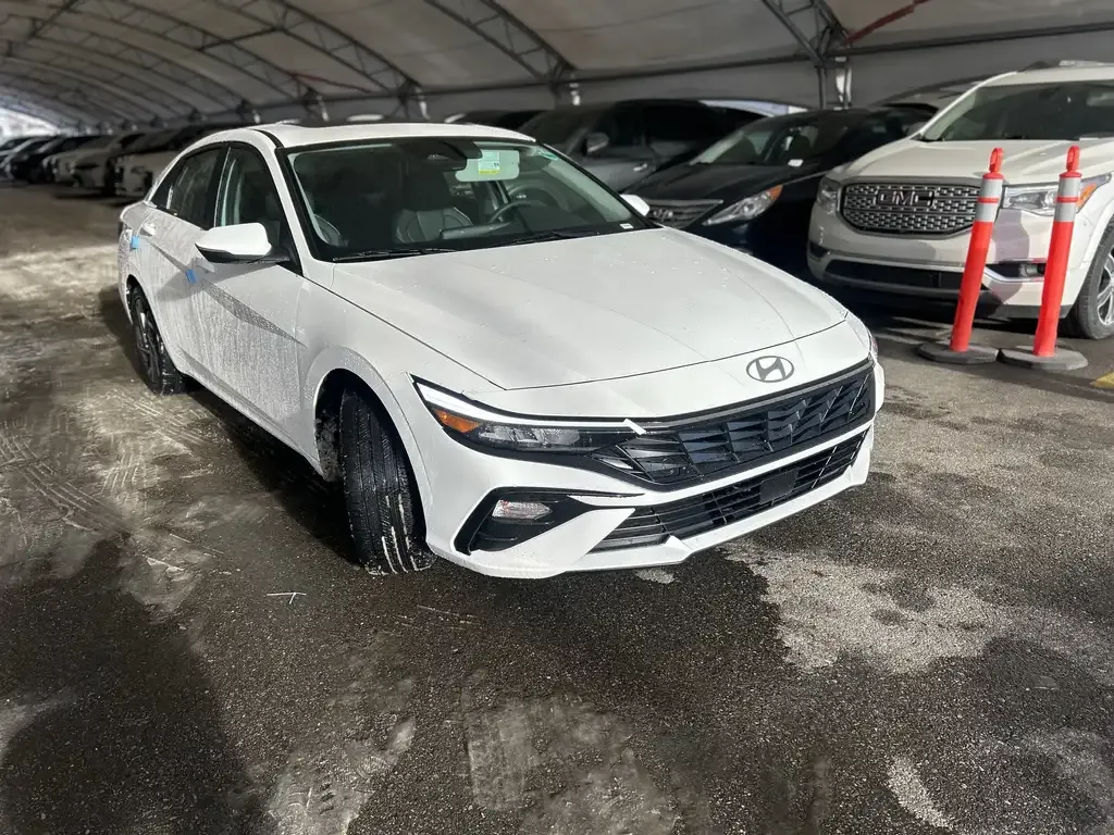 Hyundai Elantra 2026 photo 5